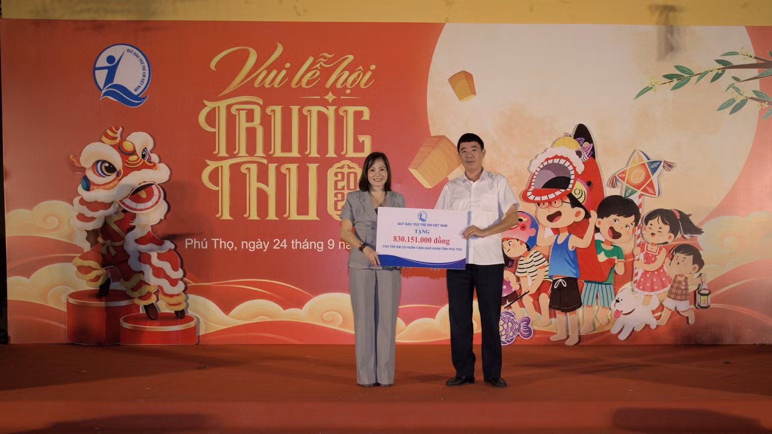 tre-em-vui-trung-thu-xa-van-mieu-phu-tho-2.jpg