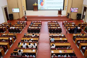 Các đại biểu dự hội nghị tại điểm cầu trung tâm tỉnh Lai Châu. (Ảnh: Ban Tuyên giáo và Dân vận Lai Châu)