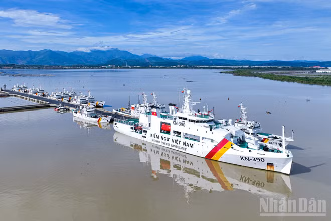 Các tàu thuộc Cảnh sát biển Việt Nam đã sẵn sàng bước vào hội thi, hội thao với quyết tâm cao nhất. (Ảnh ĐỨC TĨNH)