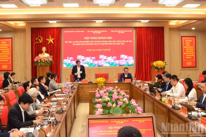 Quang cảnh hội thảo. (Ảnh: PHẠM CƯỜNG)