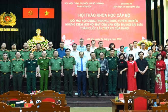 Các đại biểu tham dự hội thảo. (Ảnh: PHẠM CƯỜNG)
