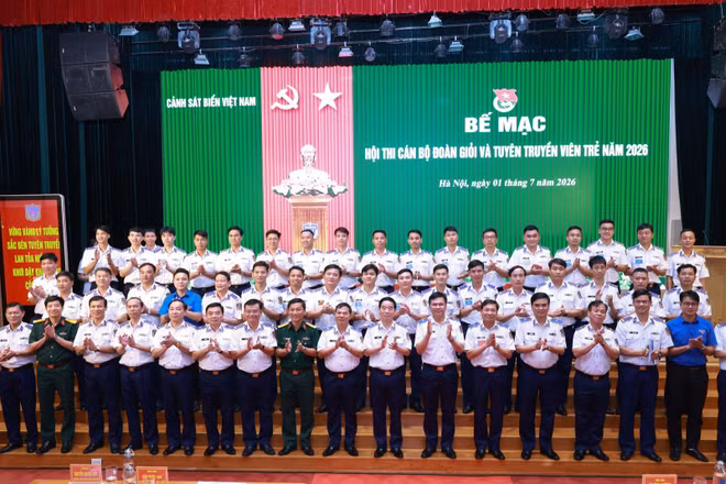Các đại biểu tại lễ bế mạc.
