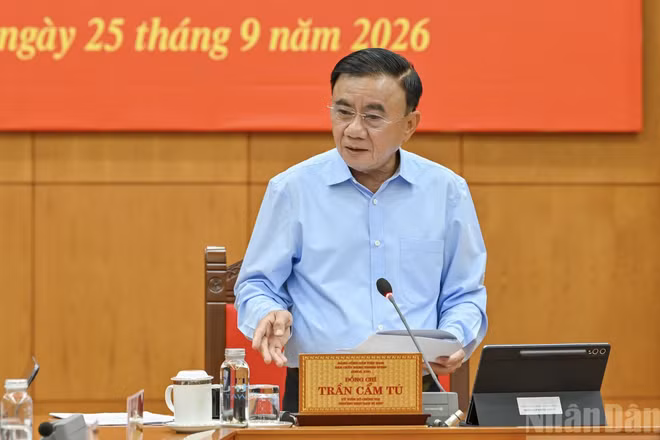 Đồng chí Trần Cẩm Tú, Ủy viên Bộ Chính trị, Thường trực Ban Bí thư. (Ảnh: THỦY NGUYÊN)