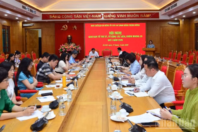 Quang cảnh hội nghị. (Ảnh: PHẠM CƯỜNG)