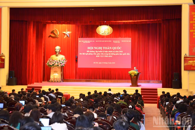 Quang cảnh hội nghị. (Ảnh: PHẠM CƯỜNG)