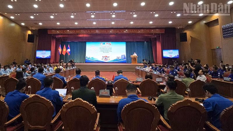 Quang cảnh chương trình. (Ảnh: Phúc Thắng)