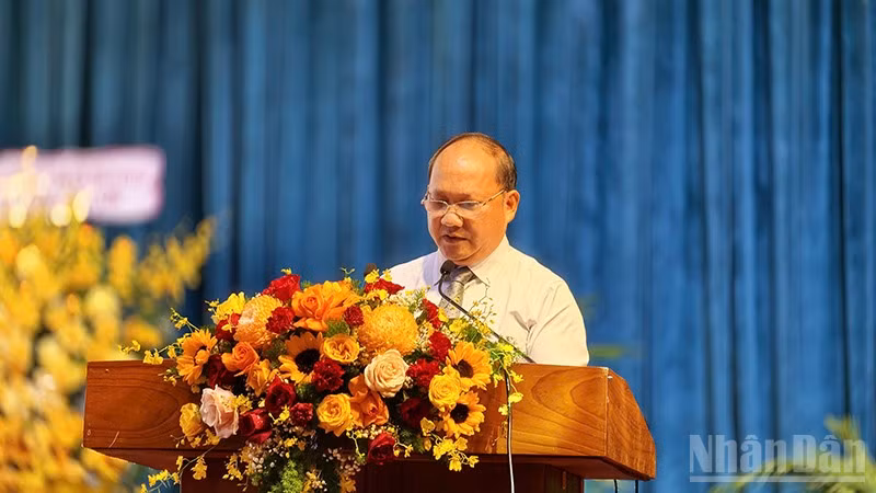 ndo_br_a4-8310.jpg