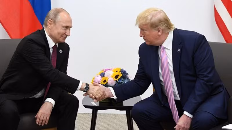 Tổng thống Nga Vladimir Putin và người đồng cấp Mỹ Donald Trump có thể gặp nhau trong những ngày tới. (Ảnh: RIA Novosti)