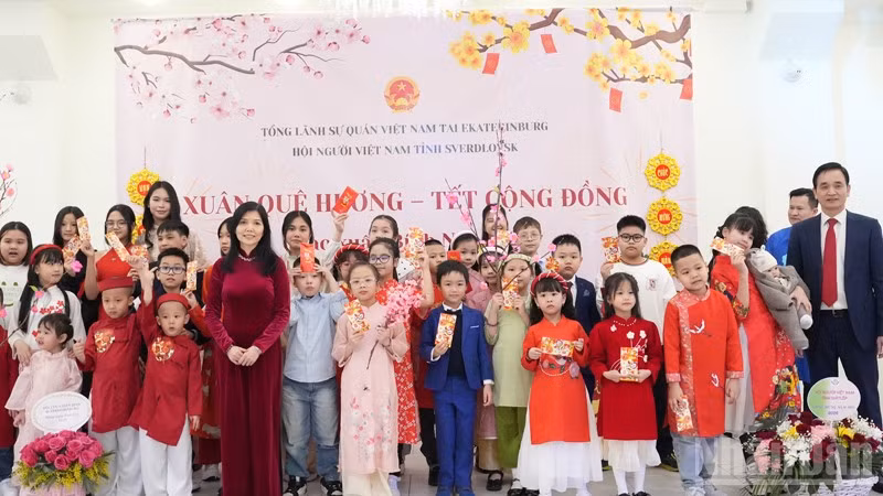 Chương trình Xuân quê hương - Tết cộng đồng chào Xuân Bính Ngọ 2026 của cộng đồng người Việt Nam tại tỉnh Sverdlovsk.