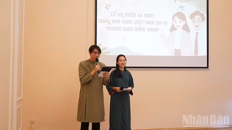 Lễ kỷ niệm 43 năm Ngày Nhà giáo Việt Nam tại Liên bang Nga.