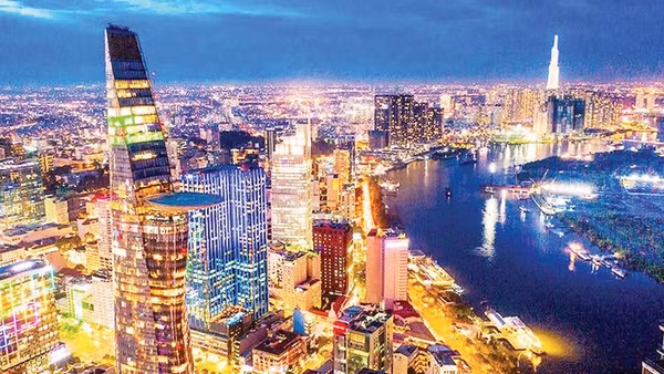 Một góc Thành phố Hồ Chí Minh hôm nay (Ảnh HOÀNG TRIỀU)