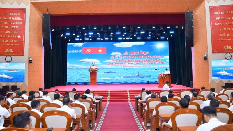 Quang cảnh khai mạc hội thi.