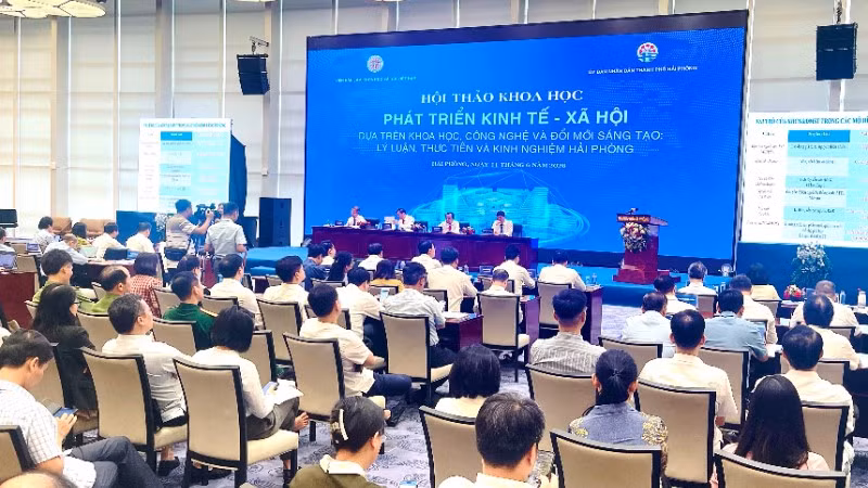 Quang cảnh hội thảo.