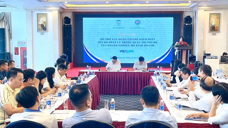 Quang cảnh hội nghị. (Ảnh: XUÂN TRƯỜNG)