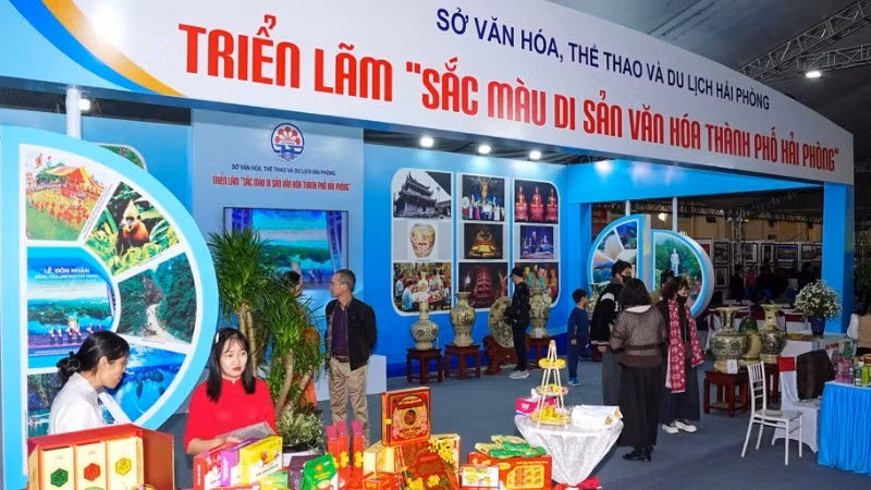 trien-lam-9159-8310.jpg