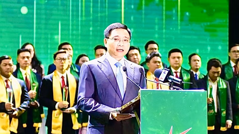 ptt-pb.jpg