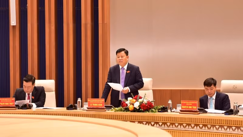 a-kien-885.jpg
