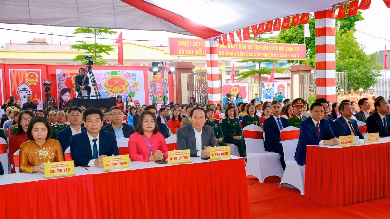 gen-h-dai-bieu-du-khai-mac-8314.jpg