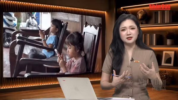 [Video] Tiêu điểm 18/10: Quản lý mạng xã hội với trẻ em, chỉ cấm là xong?