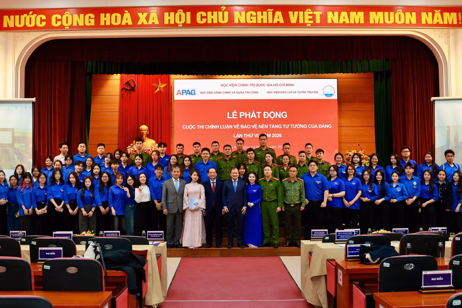 z7617002104759-f8284a4eeaf8d9d96086501cbd80f268.jpg