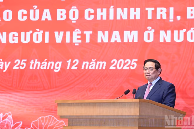 Thủ tướng Chính phủ Phạm Minh Chính phát biểu ý kiến tại hội nghị. (Ảnh: Trần Hải)
