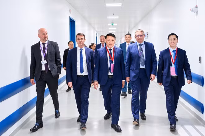 Hợp tác y tế Việt Nam và Pháp: VNVC phối hợp Sanofi sản xuất ba loại vắc-xin thế hệ mới quan trọng hàng đầu 