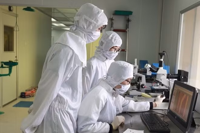 Phòng sạch thuộc Trung tâm Nano và Năng lượng, khoa Vật lý, Trường đại học Khoa học Tự nhiên, Đại học Quốc gia Hà Nội (Ảnh: HUS)