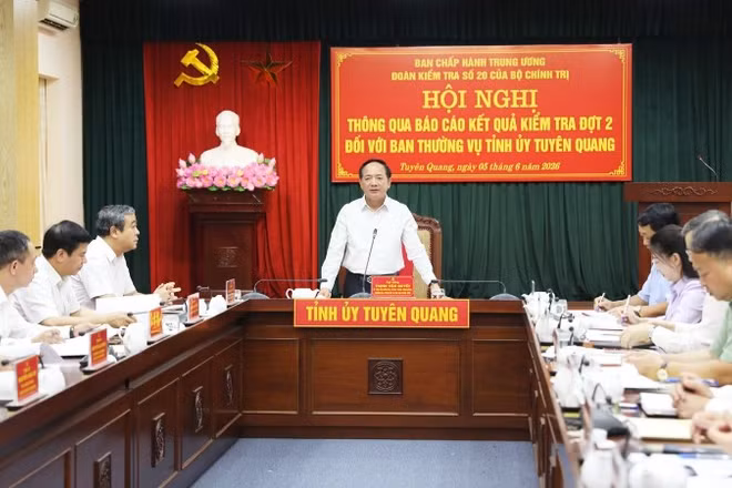 Đoàn kiểm tra số 20 của Bộ Chính trị đã thông báo kết quả kiểm tra đợt 2 đối với Ban Thường vụ Tỉnh ủy Tuyên Quang.