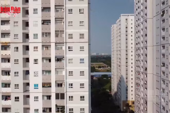 [Video] Hà Nội phân cấp cho UBND cấp xã quản lý, giám sát vận hành nhà chung cư từ 23/2