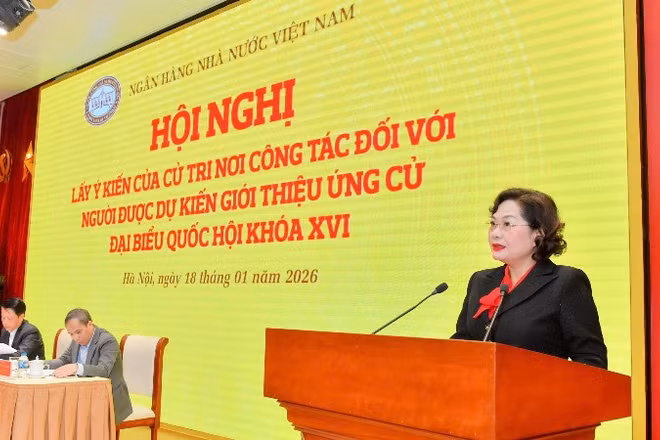 Giới thiệu Thống đốc Ngân hàng Nhà nước Nguyễn Thị Hồng ứng cử đại biểu Quốc hội khóa XVI.
