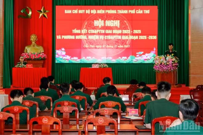 Quang cảnh hội nghị.