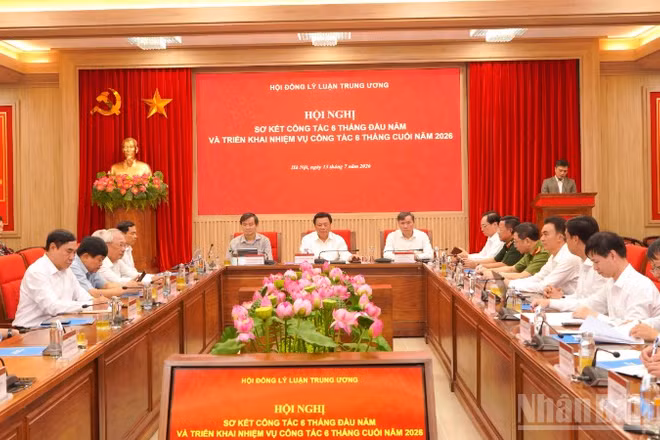 Quang cảnh hội nghị. (Ảnh: HẢI ĐĂNG)