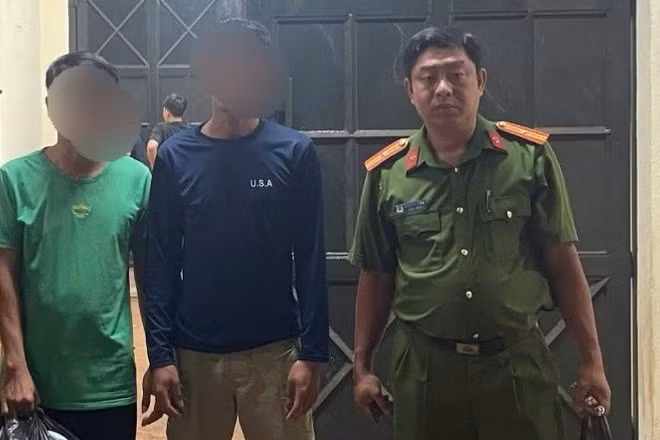 Hai đối tượng Nguyễn Văn Phước và Phùng Thái Quang bị bắt giữ.