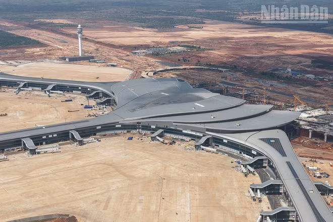Giai đoạn 1 sân bay Long Thành sẽ hoàn thành cuối năm 2026.