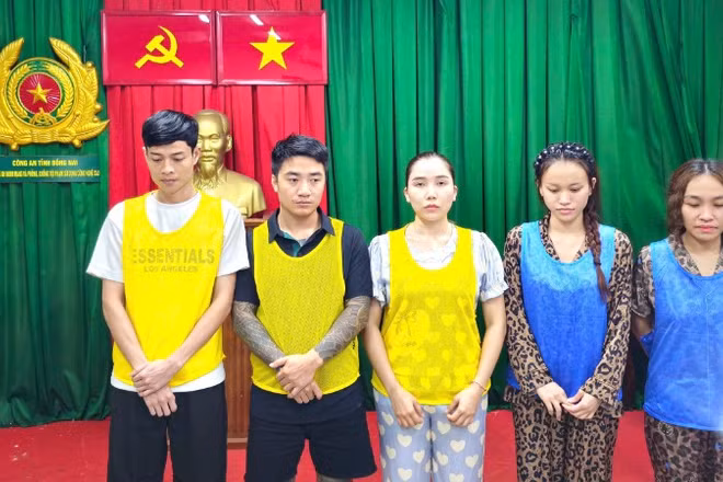 Các đối tượng bị bắt giữ.