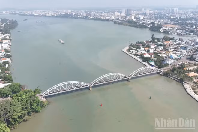 Đồng Nai với khí chất riêng có của một vùng đất hơn 325 năm hình thành, phát triển.