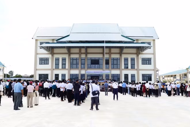 Trường phổ thông nội trú liên cấp tiểu học và trung học cơ sở xã Buôn Đôn sẵn sàng cho ngày khai giảng năm học mới 2026-2027. (Ảnh: CTV)