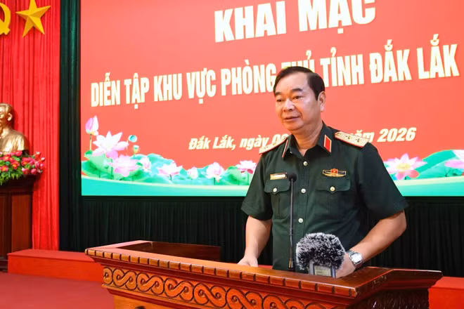 Trung tướng Trương Mạnh Dũng, Phó Tổng Tham mưu trưởng phát biểu chỉ đạo. (Ảnh: CTV)