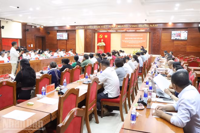 Quang cảnh hội nghị. (Ảnh: CÔNG LÝ)