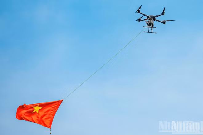 Diễn tập thực chiến bảo đảm an ninh quốc gia trên không gian tầm thấp