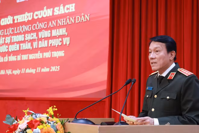 Cuốn sách của cố Tổng Bí thư Nguyễn Phú Trọng là kim chỉ nam, định hướng cho toàn lực lượng Công an nhân dân 