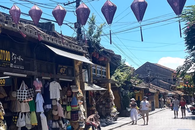 Dự báo khu vực từ Nghệ An đến thành phố Đà Nẵng và phía đông các tỉnh từ Quảng Ngãi đến Đắk Lắk có nắng nóng. (Ảnh minh họa: Đ.T)