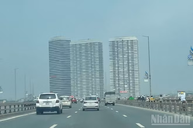 Dự báo khu vực Hà Nội sáng sớm có sương mù nhẹ, trưa chiều giảm mây trời nắng. (Ảnh minh họa: Đ.T).