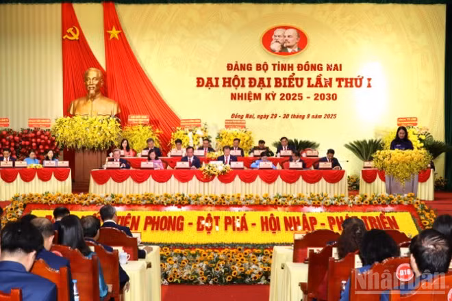 Quang cảnh phiên trù bị Đại hội đại biểu Đảng bộ tỉnh Đồng Nai lần thứ I, nhiệm kỳ 2025-2030.
