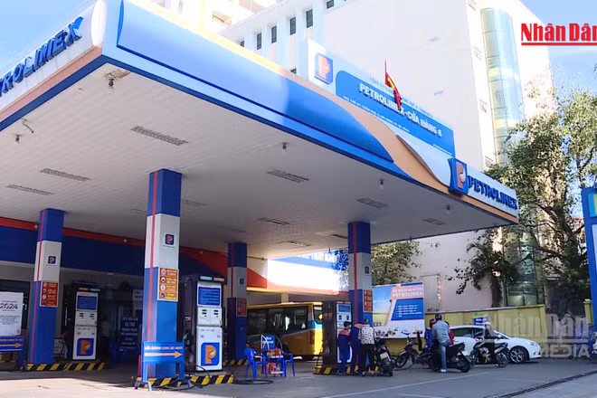 [Video] Không để gián đoạn nguồn cung xăng dầu dịp Quốc khánh 2/9