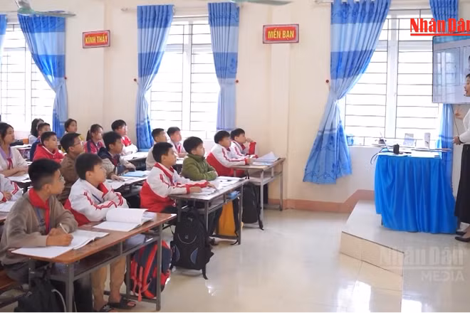 [Video] Tăng cường phối hợp giữa nhà trường và công an cấp xã phòng ngừa bạo lực học đường