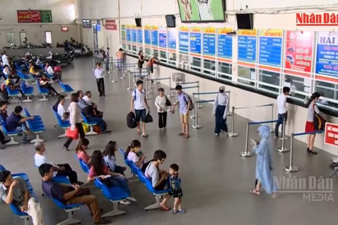 [Video] Hà Nội huy động 500 xe phục vụ khách dịp Quốc khánh
