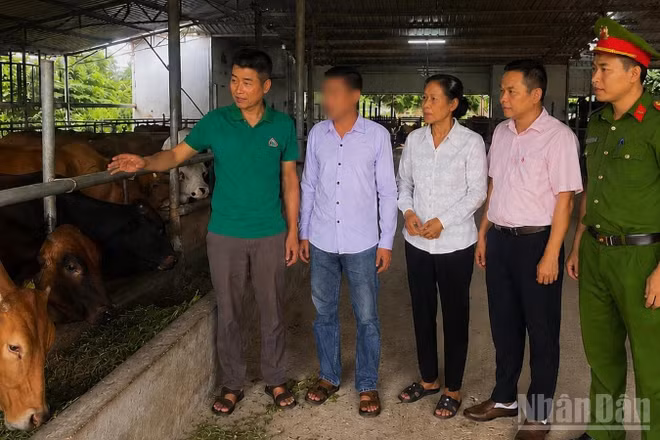 Gia đình anh L.V.H. trú tại bản Cầu Tám, xã Mường Xén được giải ngân theo Quyết định số 08/2026/QĐ-TTg.