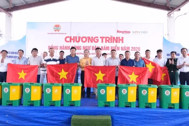 Đồng hành cùng ngư dân bám biển năm 2026 với nhiều hoạt động ý nghĩa.