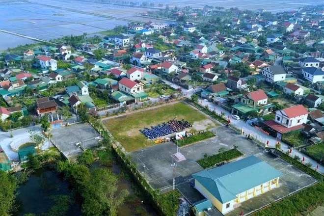 Đồng thuận để chủ trương sắp xếp, sáp nhập đơn vị xóm, làng đi vào cuộc sống tại Hưng Nguyên Nam.